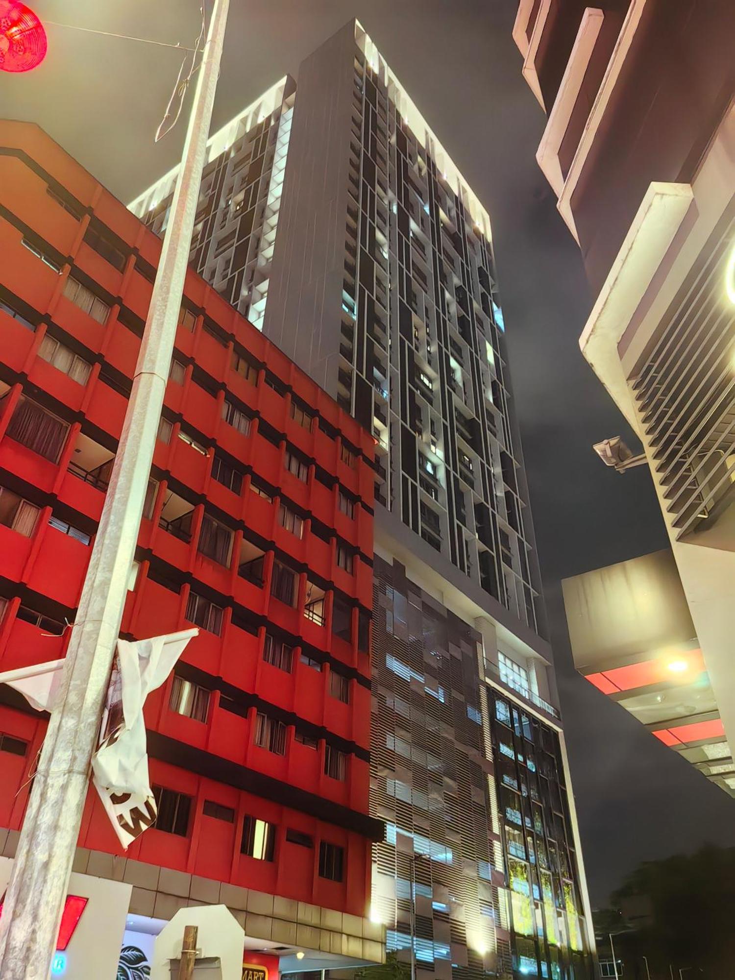 Chambers Residence Klcc By Purple Orchid Kuala Lumpur Esterno foto