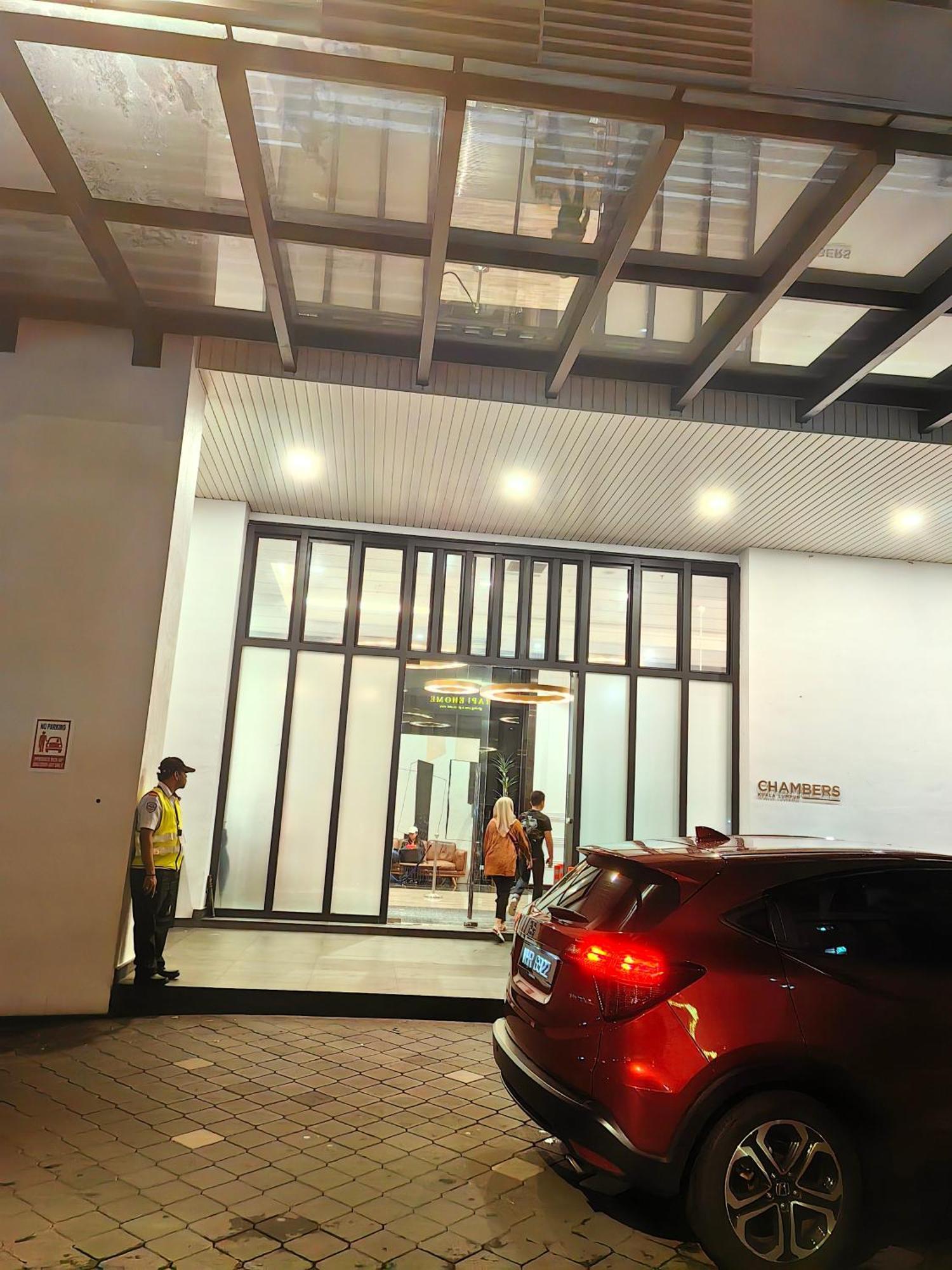 Chambers Residence Klcc By Purple Orchid Kuala Lumpur Esterno foto