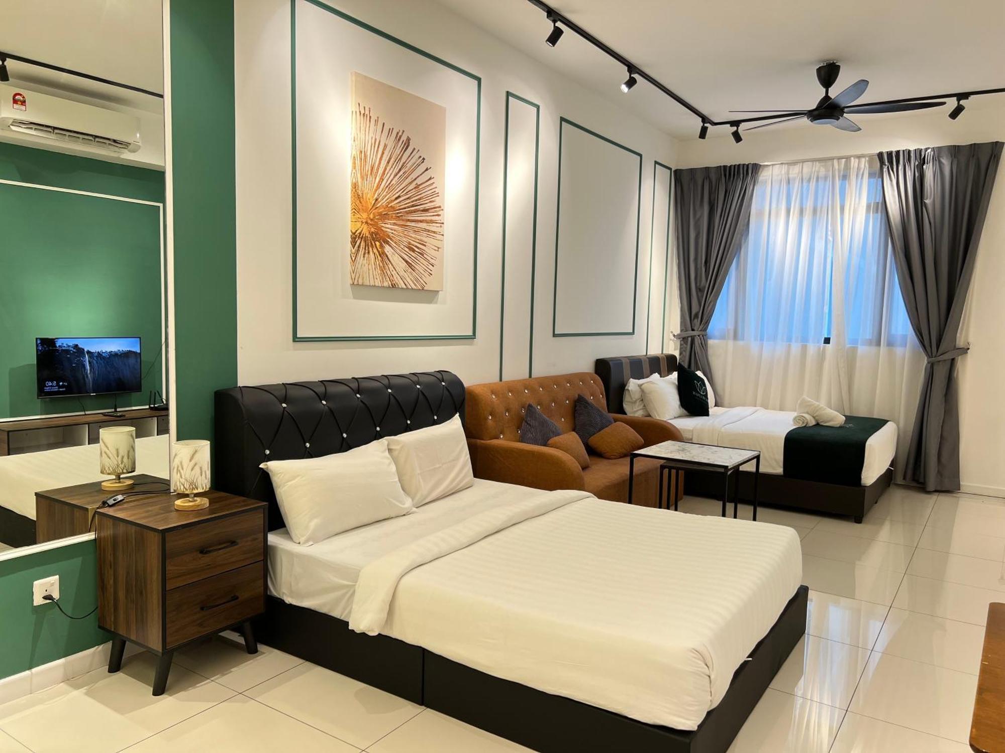 Chambers Residence Klcc By Purple Orchid Kuala Lumpur Esterno foto