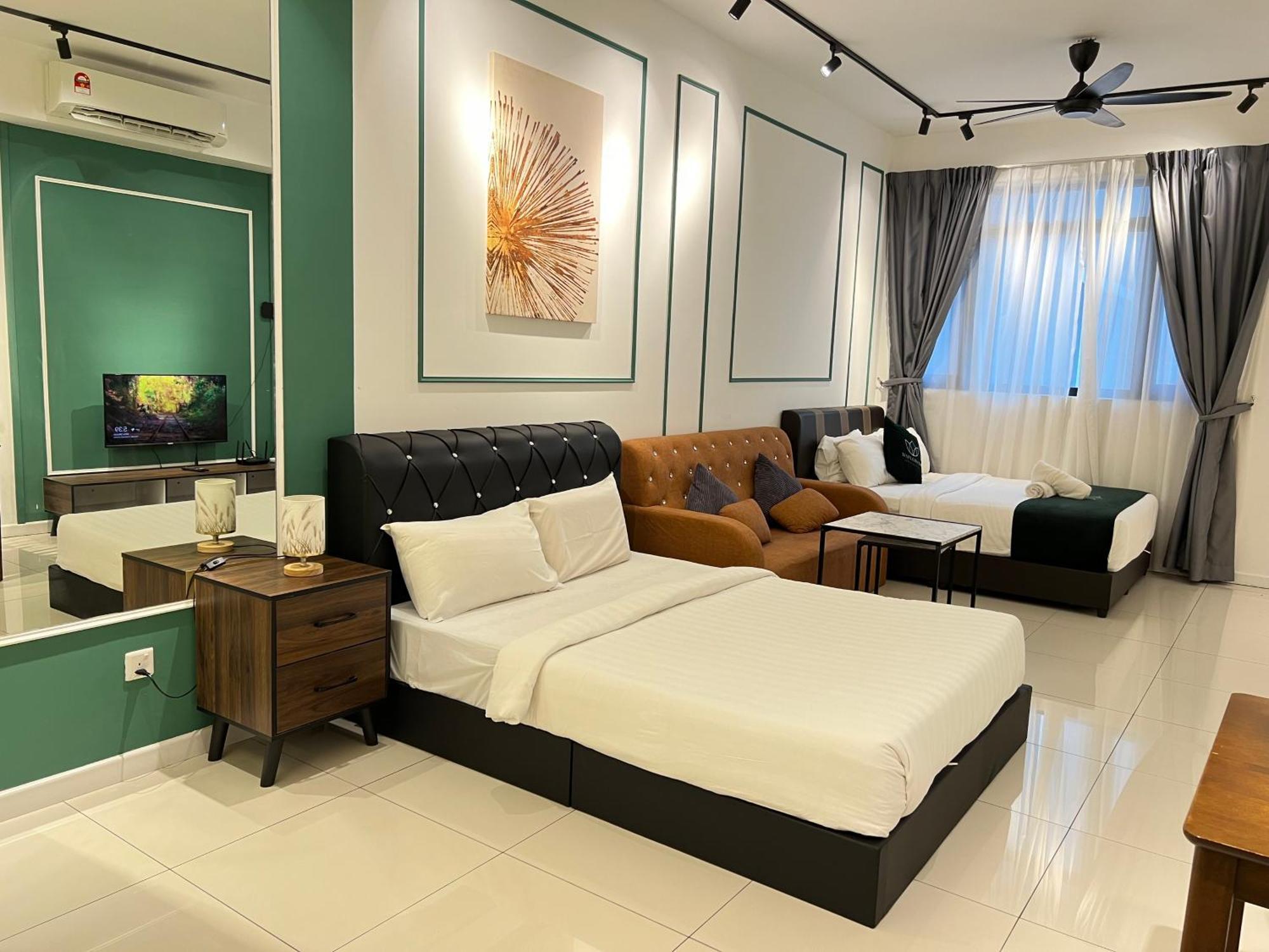 Chambers Residence Klcc By Purple Orchid Kuala Lumpur Esterno foto